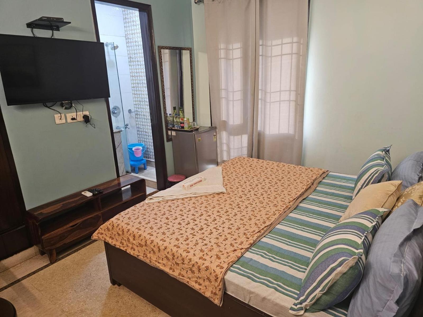 Sky Bloom Luxury Homestay Yeni Delhi Dış mekan fotoğraf